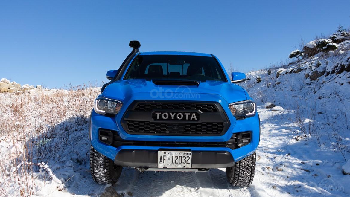 Toyota Tacoma 2019 so với Các Đối Thủ Cạnh Tranh: Nên Chọn Xe Nào?