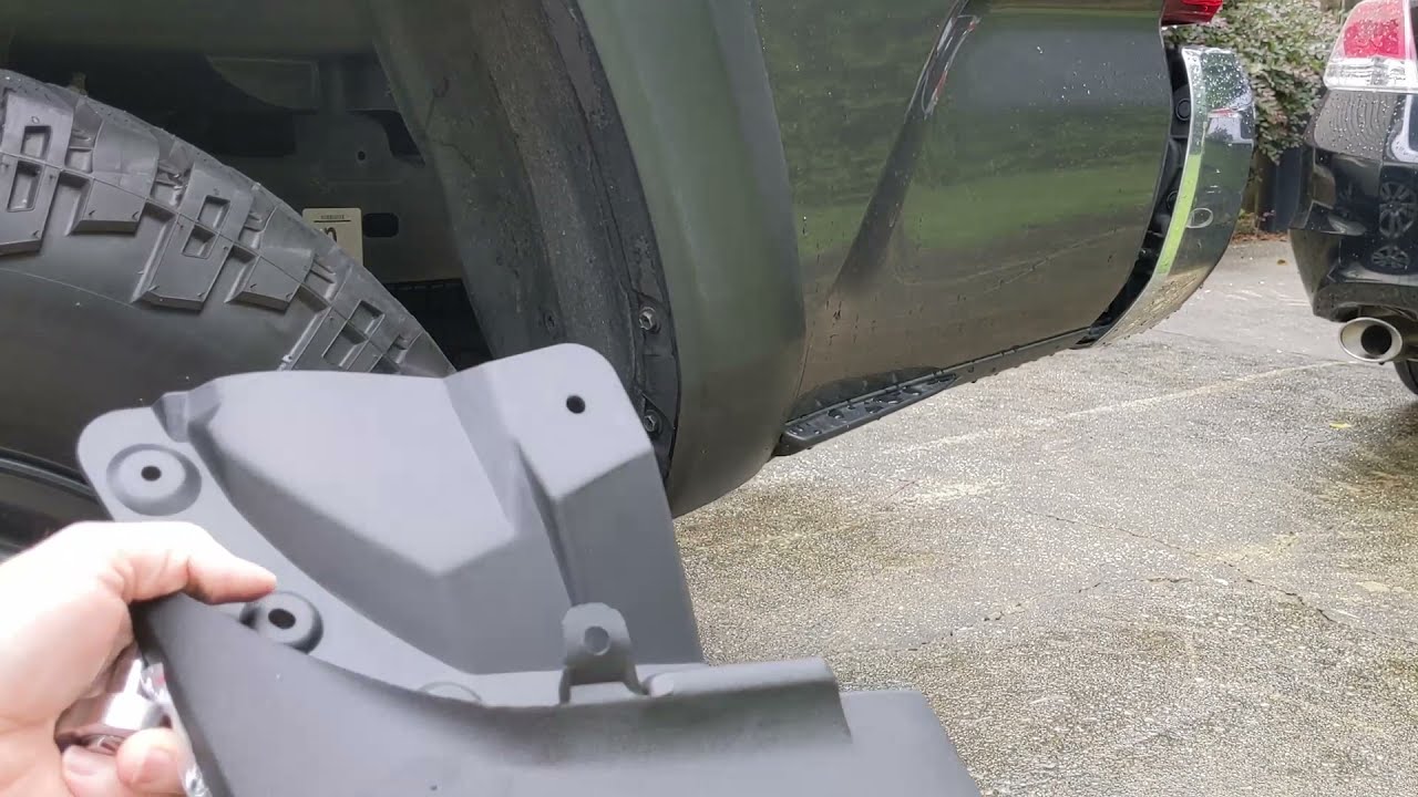 Hướng Dẫn Lắp Đặt Mud Flaps Toyota Tacoma Tại Nhà (Kèm Video)
