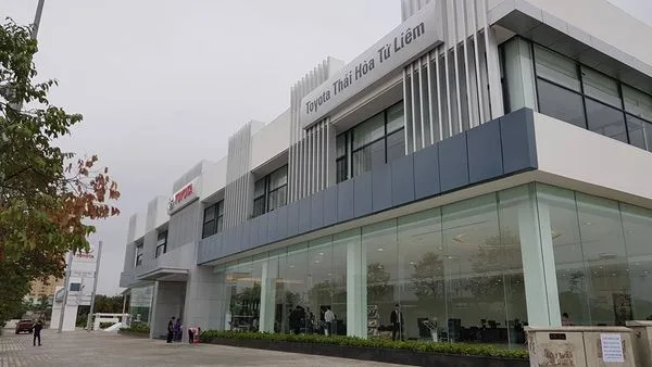 Đánh Giá Đại Lý Toyota Gần Bạn: Uy Tín, Dịch Vụ và Phản Hồi Khách Hàng