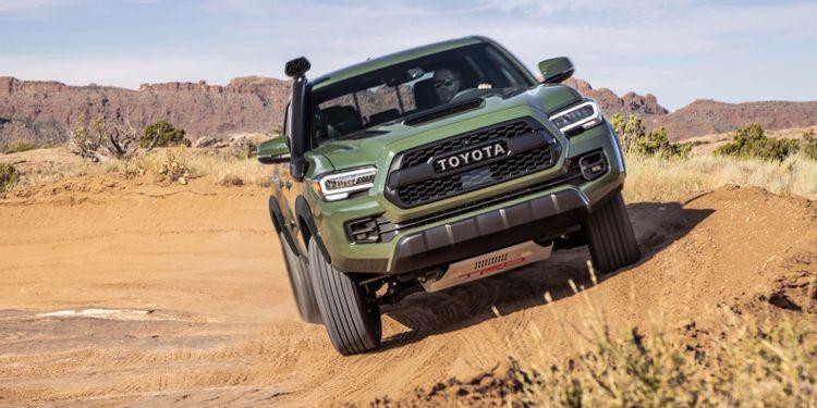 So Sánh Toyota Tacoma Off Road Với Các Đối Thủ: Ford Ranger Raptor, Chevrolet Colorado ZR2