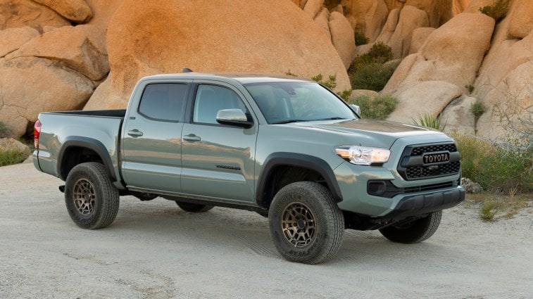 Kinh Nghiệm Mua Toyota Tacoma Pickup Truck For Sale: Từ Kiểm Tra Đến Thương Lượng Giá