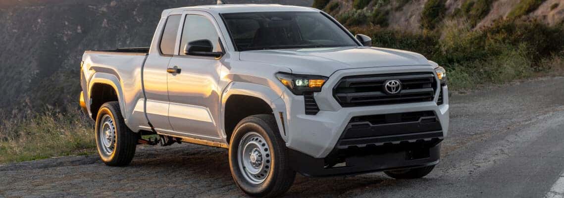Các Yếu Tố Ảnh Hưởng Đến Tow Rating Của Toyota Tacoma: Động Cơ, Cấu Hình và Trang Bị