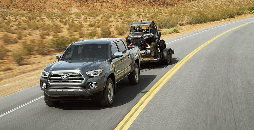 Thông số kỹ thuật kéo của Toyota Tacoma theo từng năm sản xuất và phiên bản (Tacoma Towing Capacity by Year and Trim)