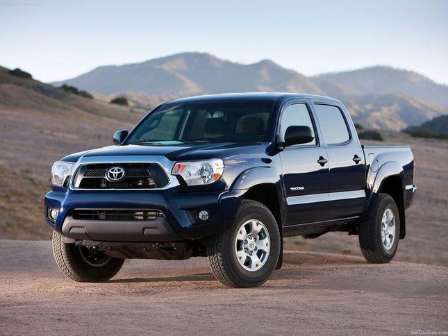Các Đời Toyota Tacoma Cũ Tốt Nhất Đáng Mua Hiện Nay (Hướng dẫn chi tiết về các đời xe Tacoma cũ được đánh giá cao về độ tin cậy, tính năng và giá trị sử dụng, so sánh và đánh giá khách quan.)
