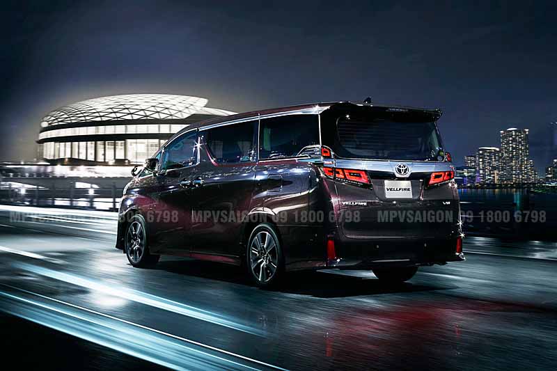 An toàn và công nghệ hỗ trợ lái xe: So sánh các tính năng an toàn trên Vellfire và Alphard