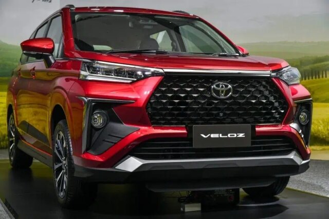 Động Cơ và Khả Năng Vận Hành Toyota Veloz 2025: Ưu Nhược Điểm và So Sánh Với Đối Thủ