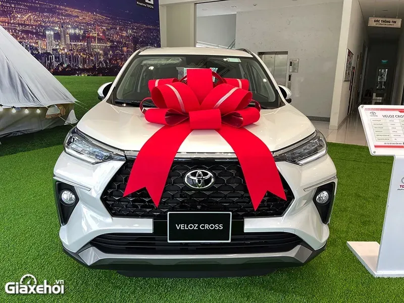 Giá Lăn Bánh Toyota Veloz Cross 2024: Tính Toán Chi Tiết Tại Các Tỉnh Thành