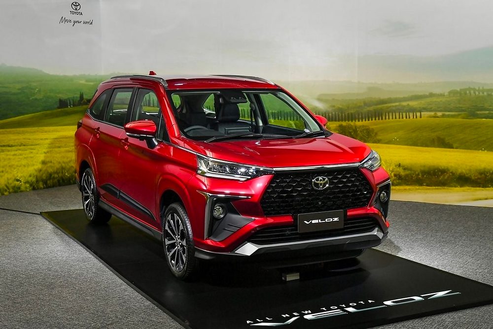 Giá Bán và Ưu Đãi Toyota Veloz Cross 2024 Màu Đỏ: Cập Nhật Mới Nhất