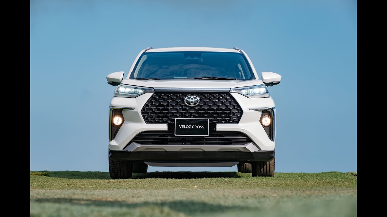 Toyota Veloz Cross 2026: Đánh Giá Toàn Diện Từ Chuyên Gia (Tổng quan về Toyota Veloz Cross 2026, tập trung vào những nâng cấp, thay đổi dự kiến và so sánh với các đối thủ cạnh tranh. Đánh giá khách quan từ các chuyên gia, giúp người dùng có cái nhìn tổng quan và chi tiết nhất.)