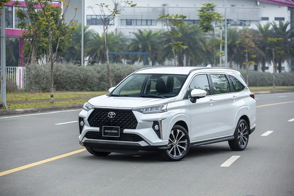 Công nghệ và tính năng an toàn trên Toyota Veloz Hybrid: Những trang bị đáng chú ý