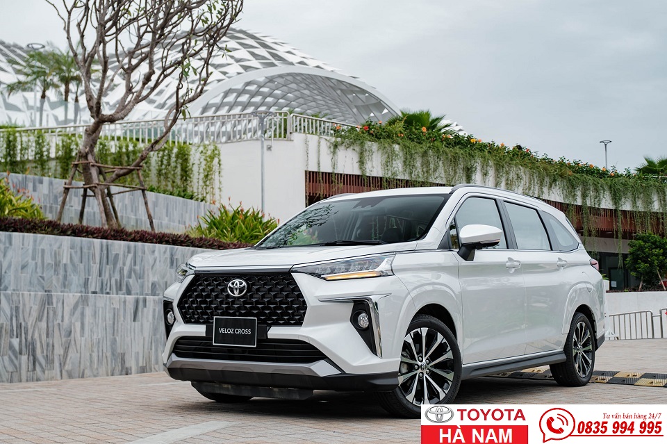 Toyota Veloz Vietnam: Đánh Giá Chi Tiết và Ưu Đãi Mới Nhất