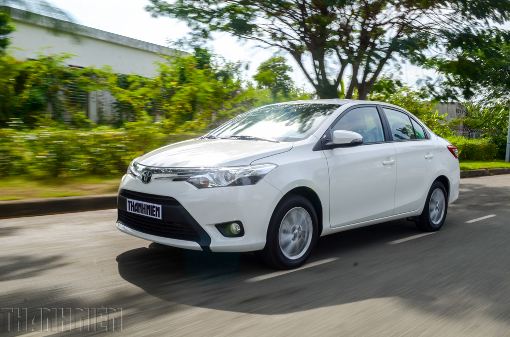 So sánh giá Toyota Vios 2016 với các đối thủ cùng phân khúc