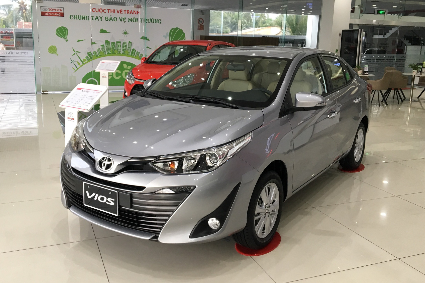 Đánh giá chi tiết ưu nhược điểm của Toyota Vios (5 chỗ) dựa trên trải nghiệm người dùng