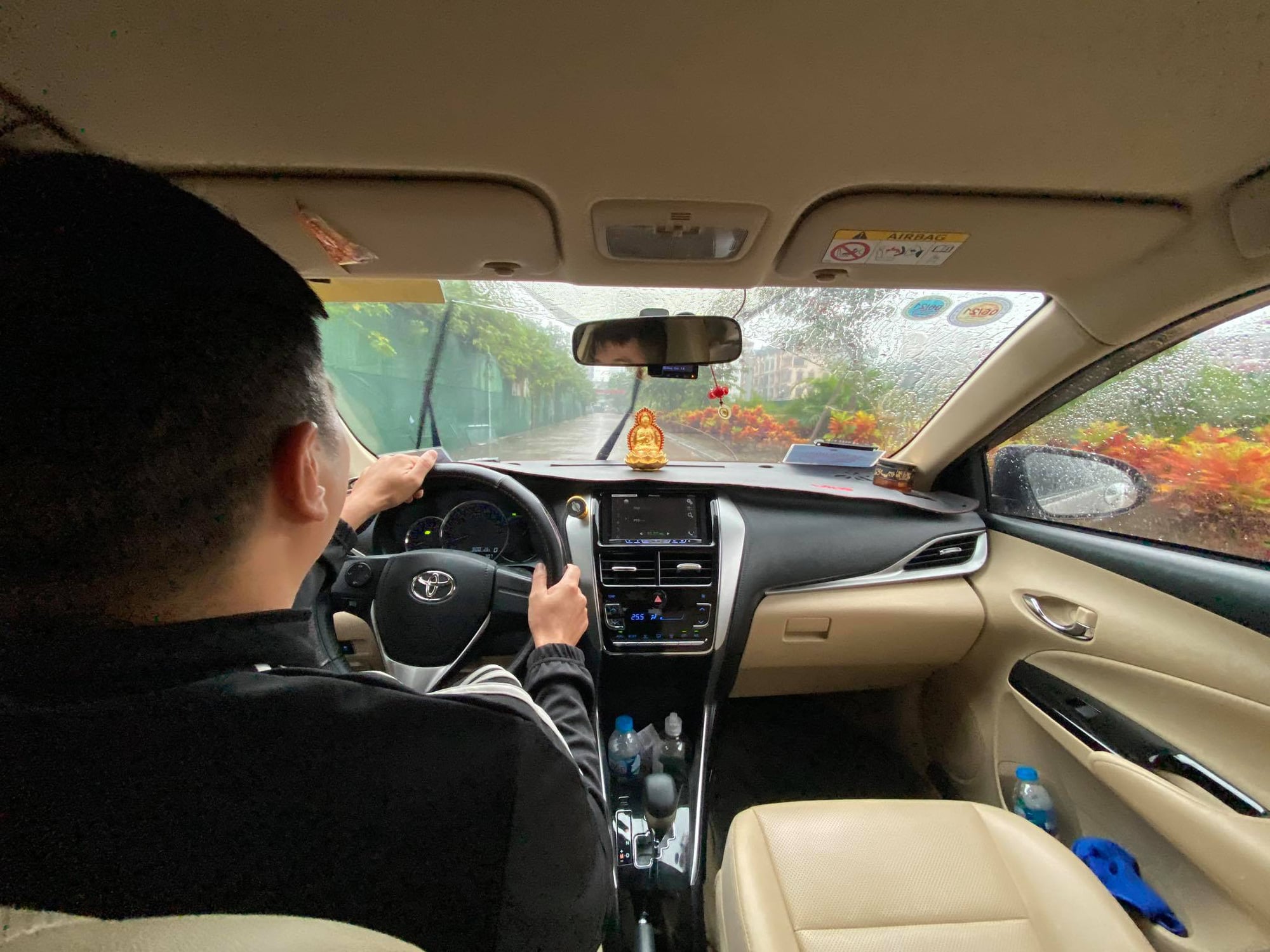 Ảnh hưởng của trọng lượng đến hiệu suất và trải nghiệm lái xe Toyota Vios