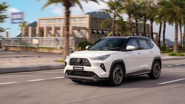 Toyota Yaris Cross 2024 Hybrid: Đánh giá chi tiết cho người mua xe thông minh
