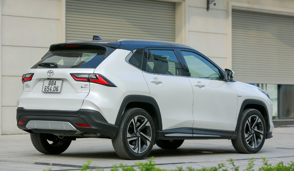 Toyota Yaris Cross: Đánh giá chi tiết về thông số kỹ thuật, ngoại thất và nội thất