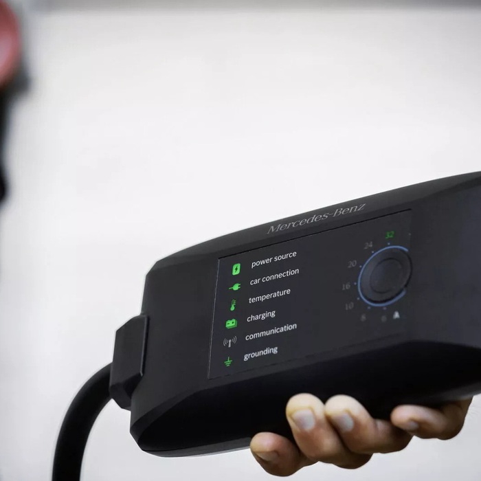 Công nghệ và tiêu chuẩn sạc dành cho xe MercedesBenz EQ