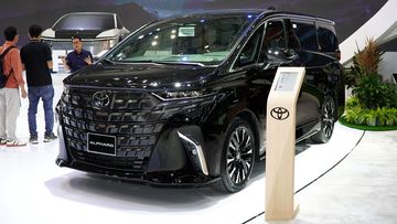 Ưu Nhược Điểm Khi Mua Toyota Alphard Đã Qua Sử Dụng: Góc Nhìn Chuyên Gia
