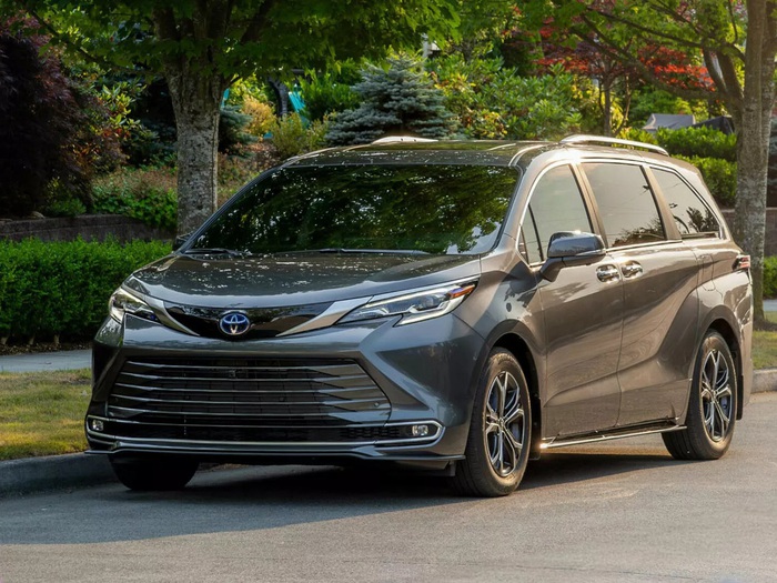 used toyota sienna 1