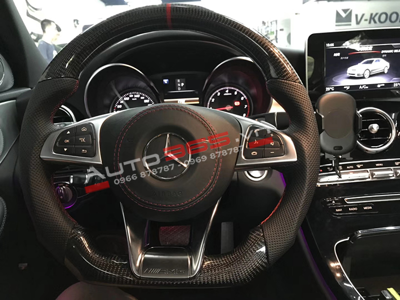 Giá vô lăng Mercedes C200 và chi phí thay thế tại Việt Nam