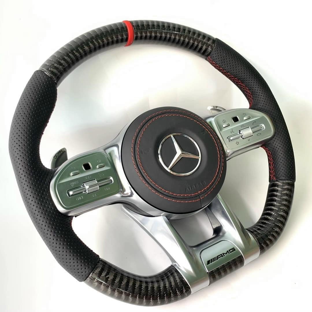 Các Dòng Vô Lăng Mercedes Phổ Biến và Lựa Chọn Cá Nhân Hóa