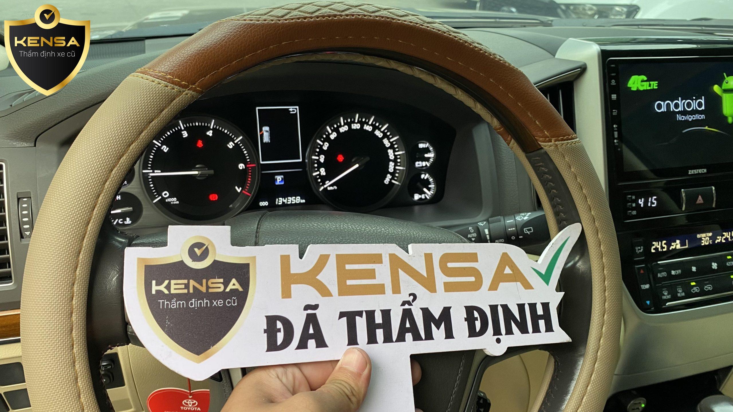 xe ban tai toyota hilux 2017 cu 3