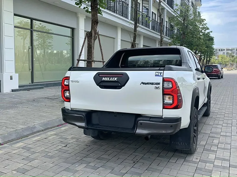 xe ban tai toyota hilux cu 1