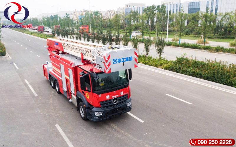 Ứng Dụng Đa Dạng của Xe Cứu Hỏa MercedesBenz trong Công Tác PCCC
