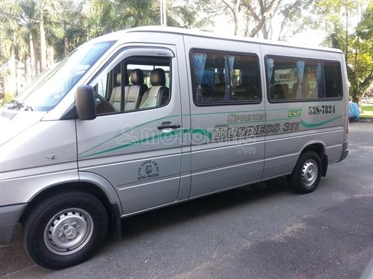 Thông Số Kỹ Thuật và Tính Năng Nổi Bật của Mercedes Sprinter 2010