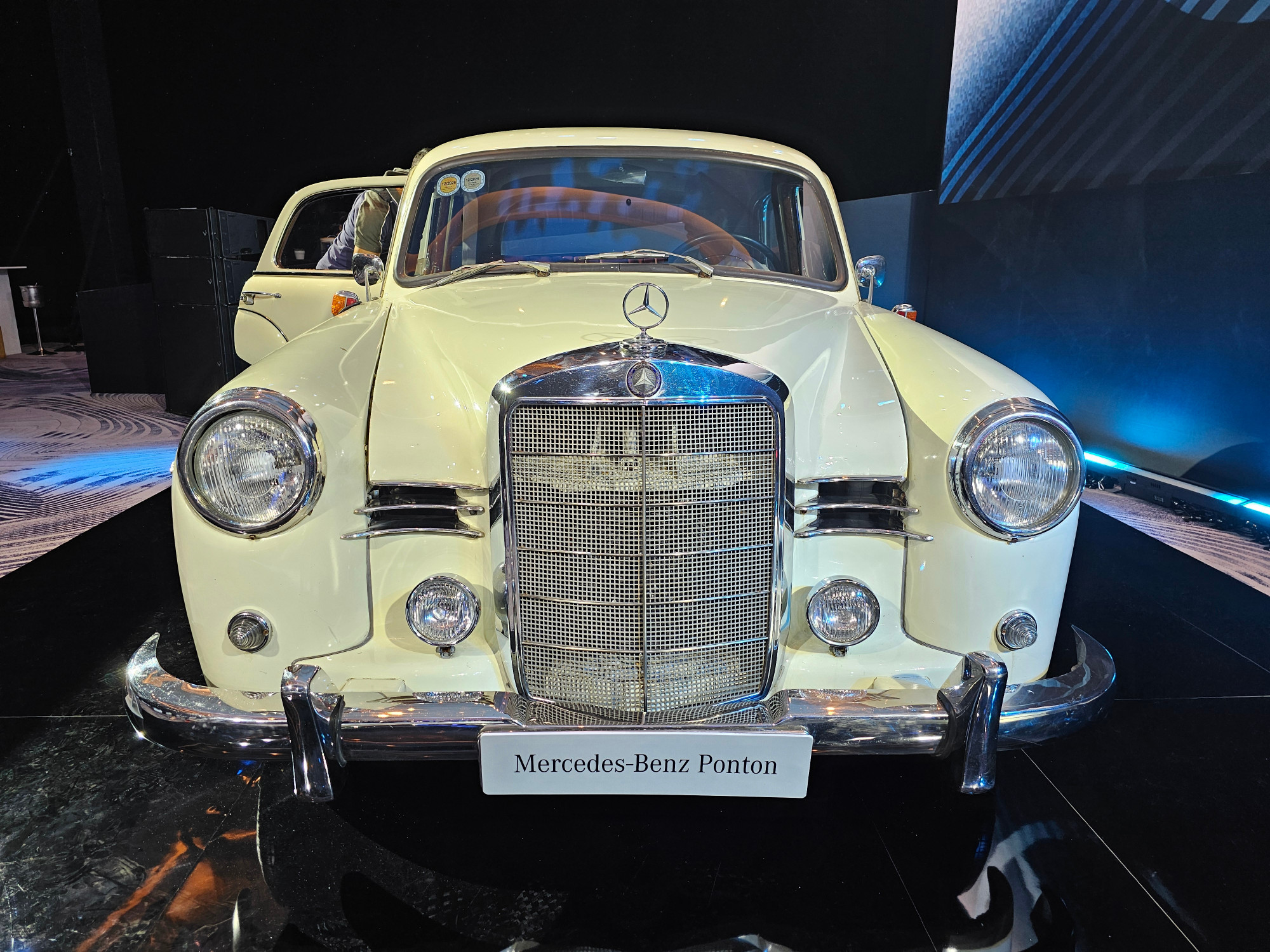 Thiết kế và Kỹ thuật Đột phá trên các Mẫu Mercedes Cổ điển