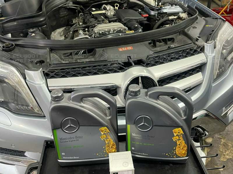 Hướng dẫn Mua, Bảo dưỡng và Phục chế Xe Mercedes Cổ điển
