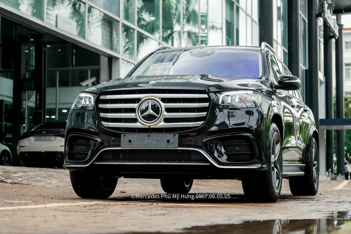 Các phiên bản và tùy chọn ảnh hưởng đến giá Mercedes GLS 450