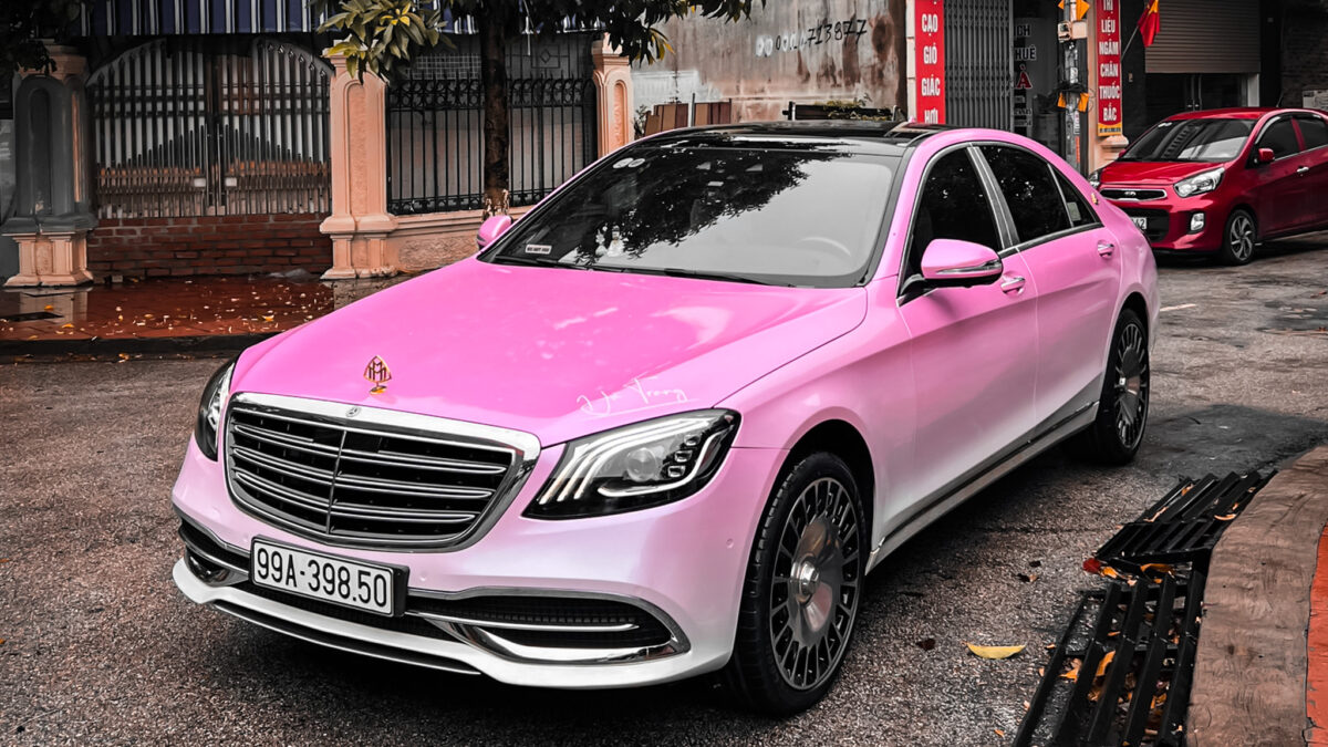 xe mercedes mau hong 4