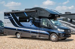 xe nha di dong mercedes 2