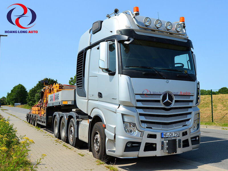 Đánh giá xe tải Mercedes Actros: Ưu điểm và những cân nhắc