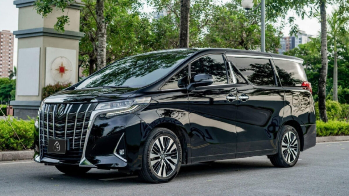xe toyota alphard 2025 4