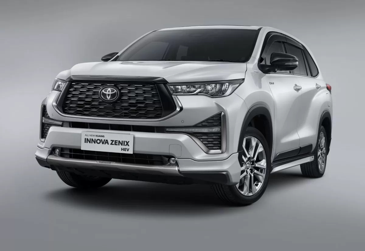 Tìm hiểu công nghệ an toàn và tiện nghi trên Toyota Innova Cross