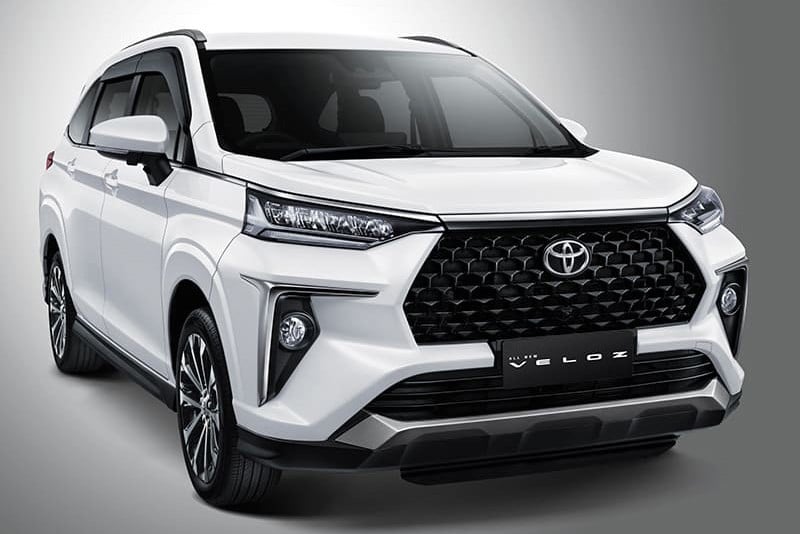 Lăn bánh Toyota Veloz: Chi phí thực tế và những yếu tố ảnh hưởng (Mục đích của người dùng là tìm hiểu chi phí lăn bánh xe Veloz, bài viết sẽ cung cấp thông tin chi tiết về các khoản phí và yếu tố ảnh hưởng đến chi phí này).