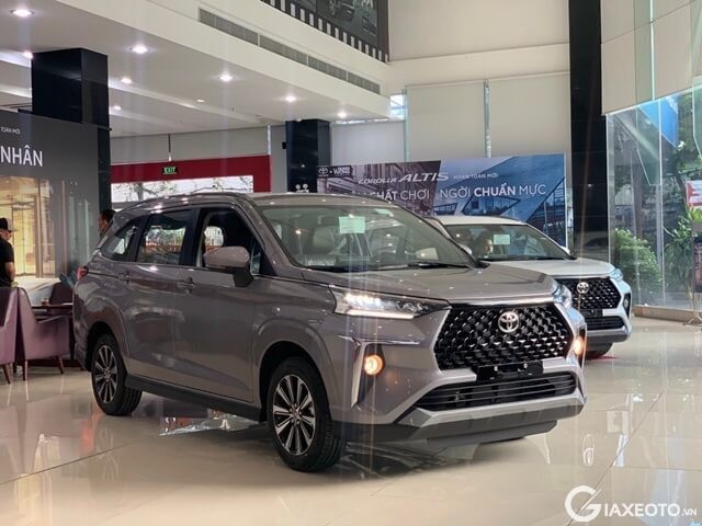 Tư Vấn Chọn Mua Toyota Veloz: Nên Chờ Đợi Bản 2025 Hay Mua Các Phiên Bản Hiện Tại?