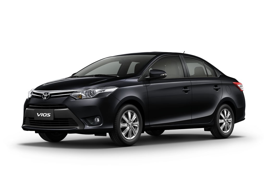 Đánh giá chi tiết xe Toyota Vios 2015: Ưu điểm, nhược điểm và thông số kỹ thuật.