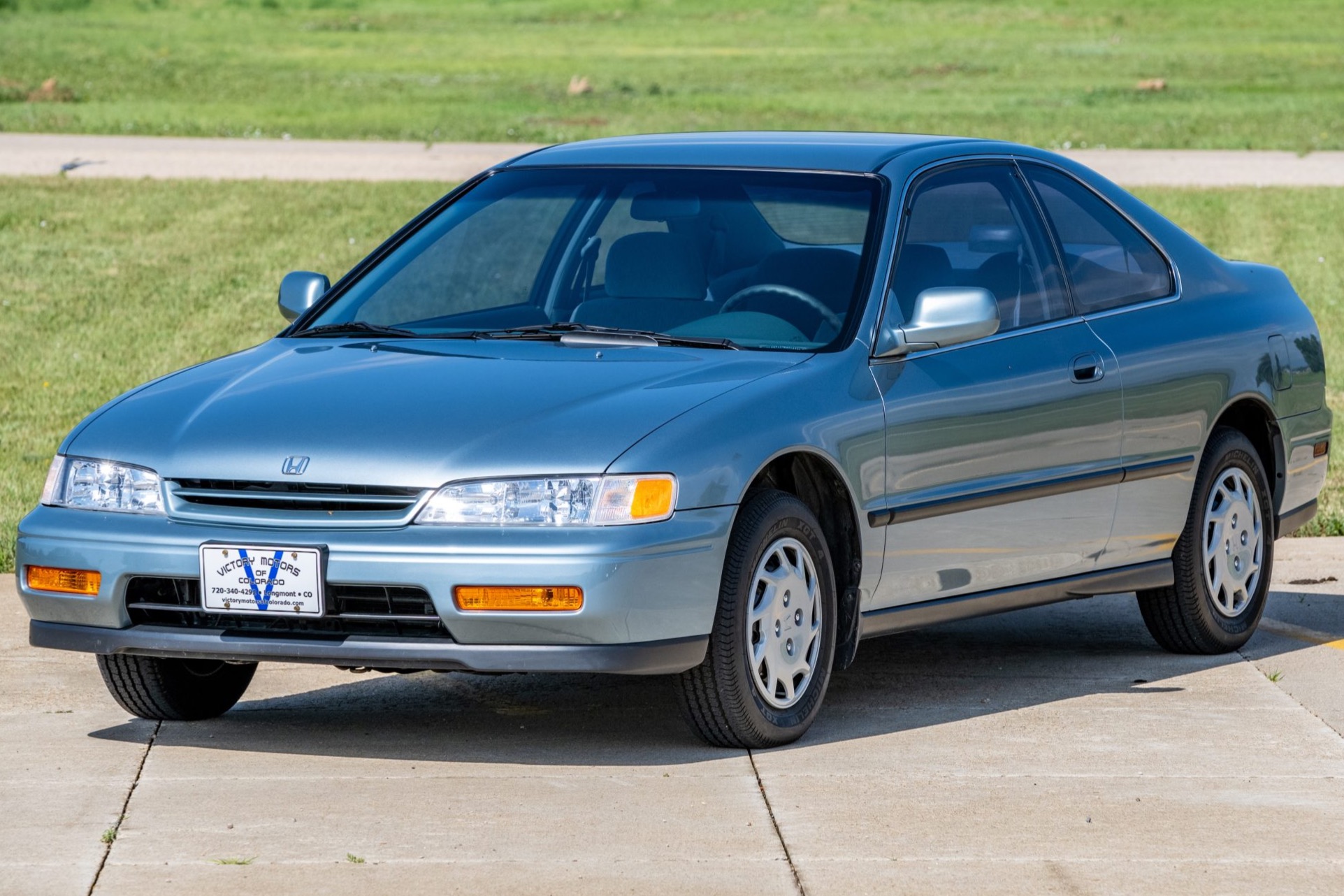 1994 honda accord lx - Hình 3