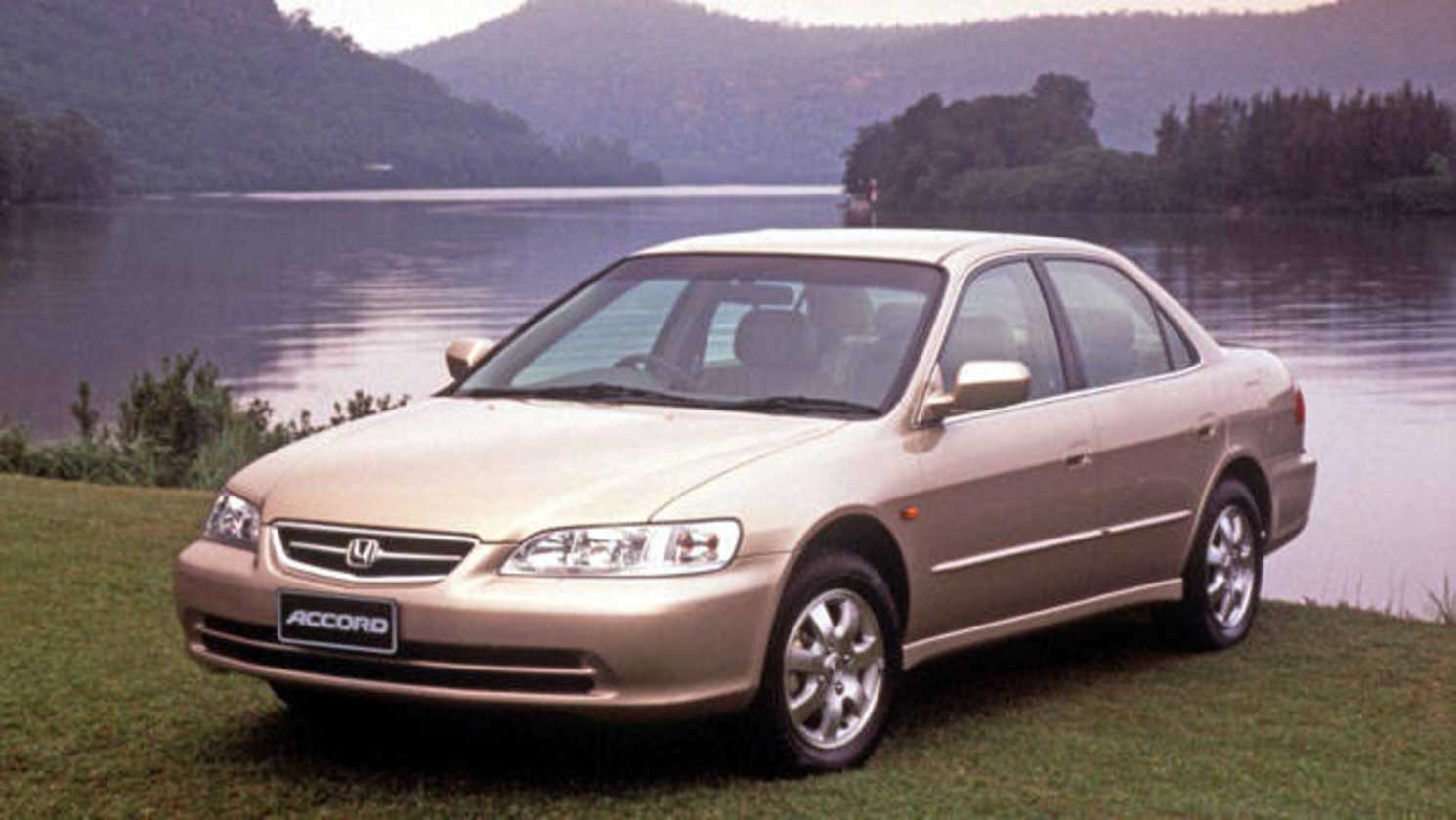 2001 honda accord - Hình 3