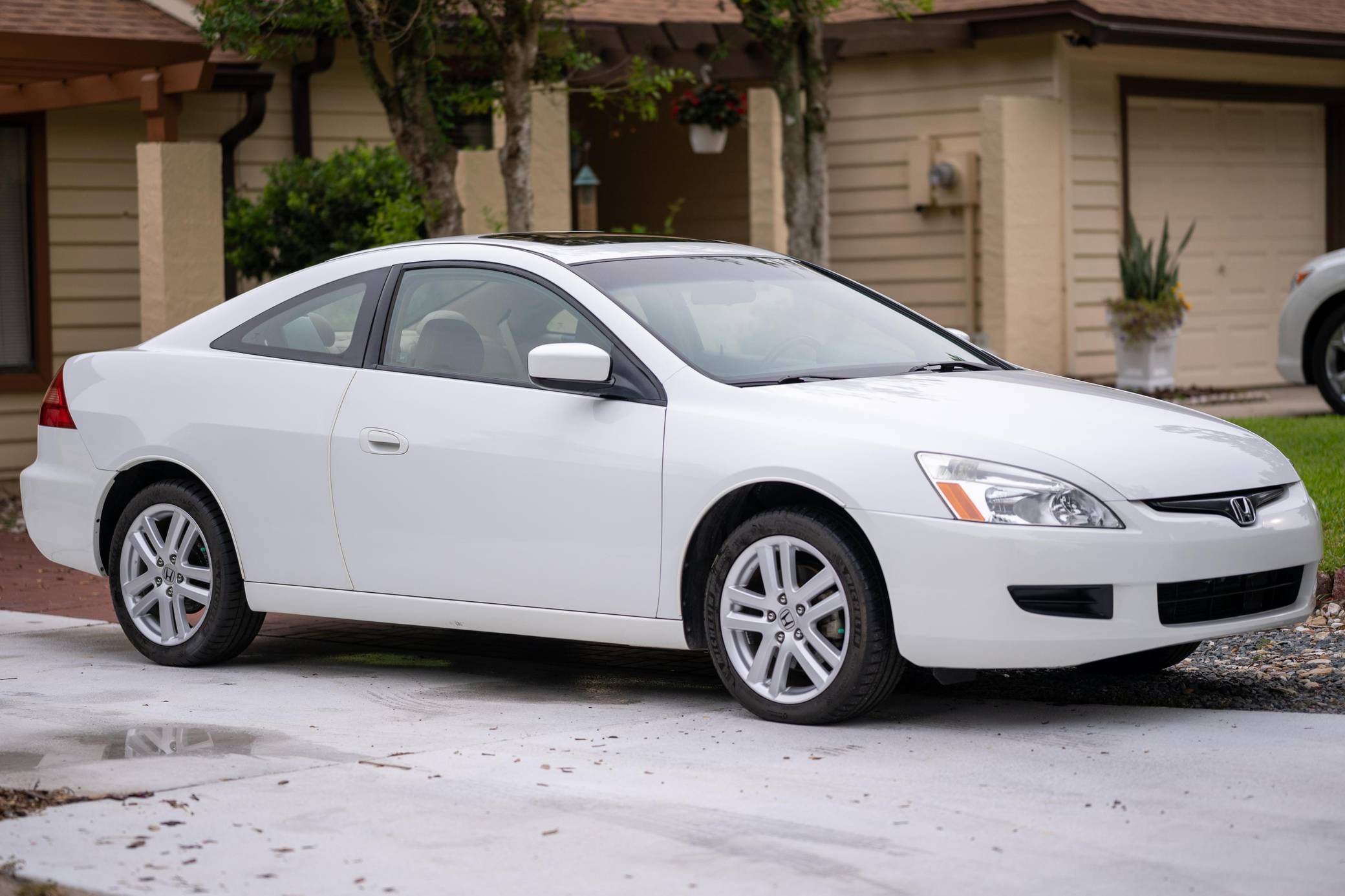 2005 honda accord coupe - Hình 3