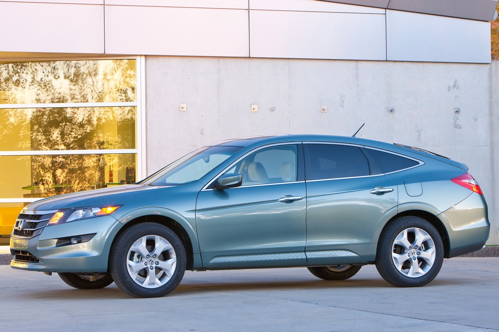2010 honda accord crosstour