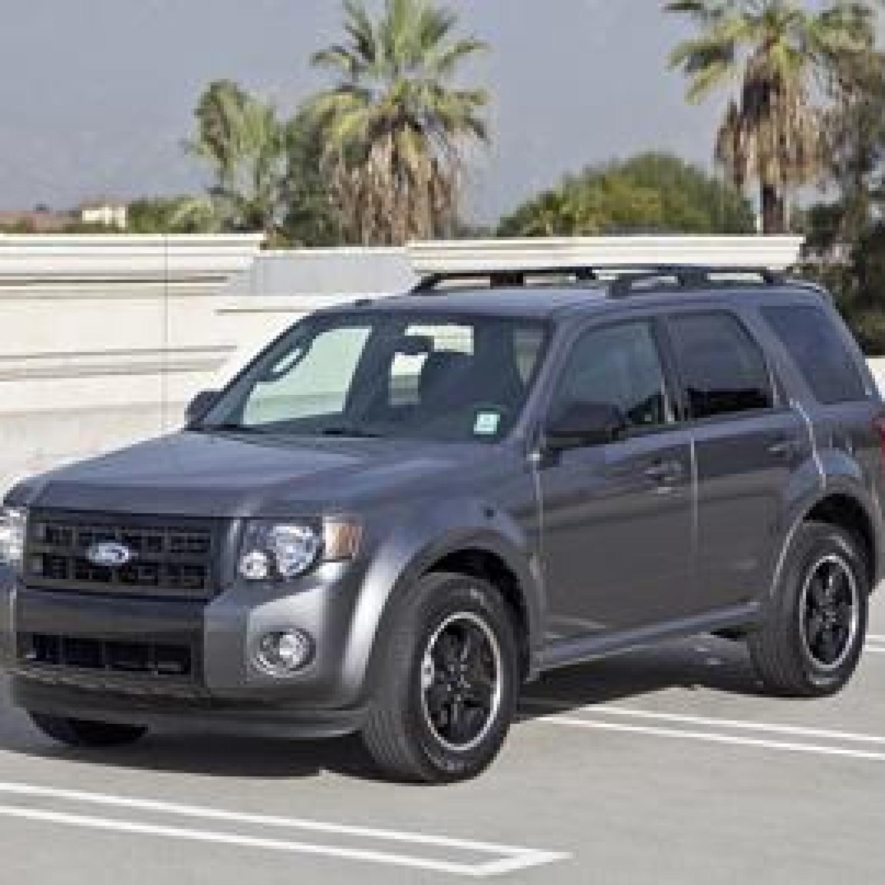 2011 ford escape - Hình 4