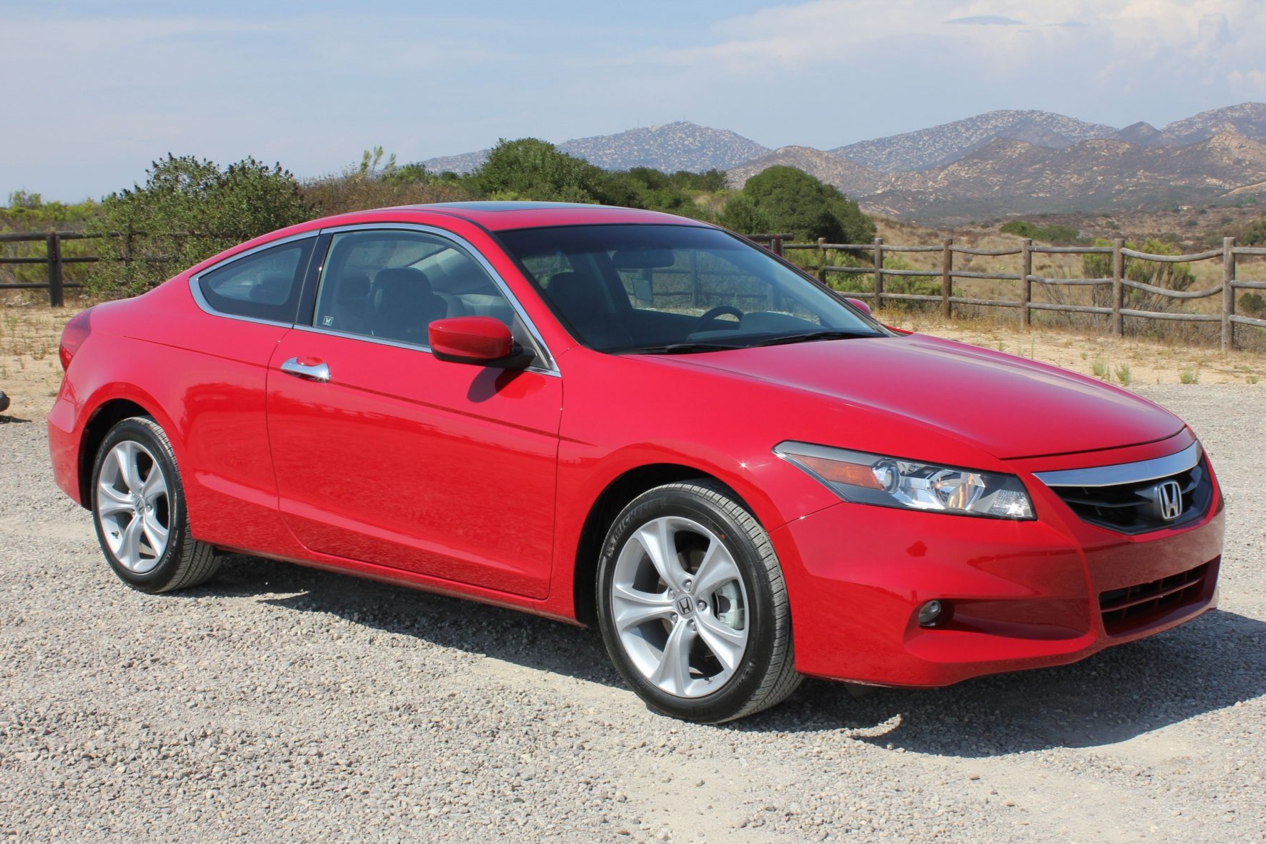 2011 honda accord coupe - Hình 2