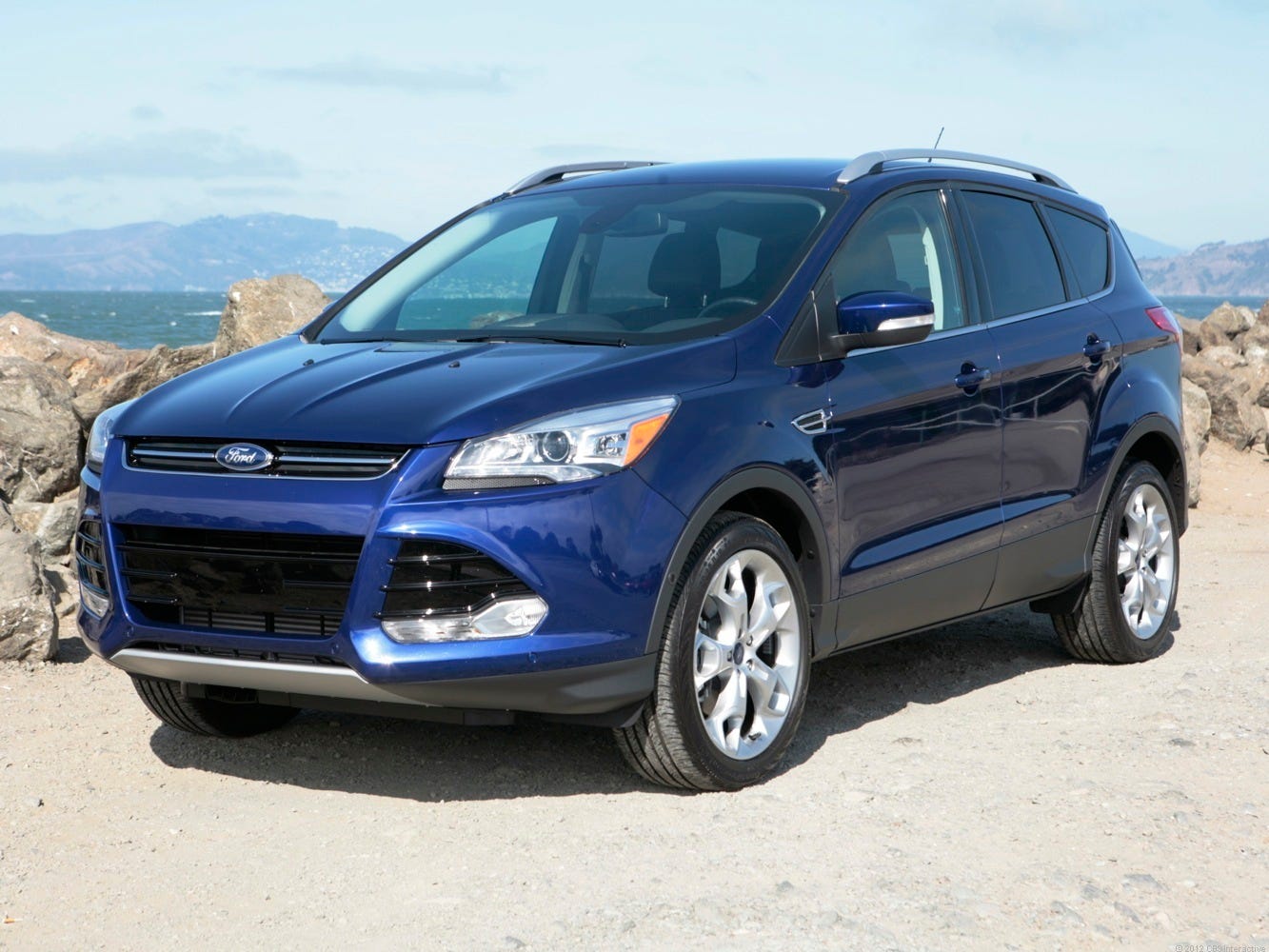 2013 ford escape - Hình 2