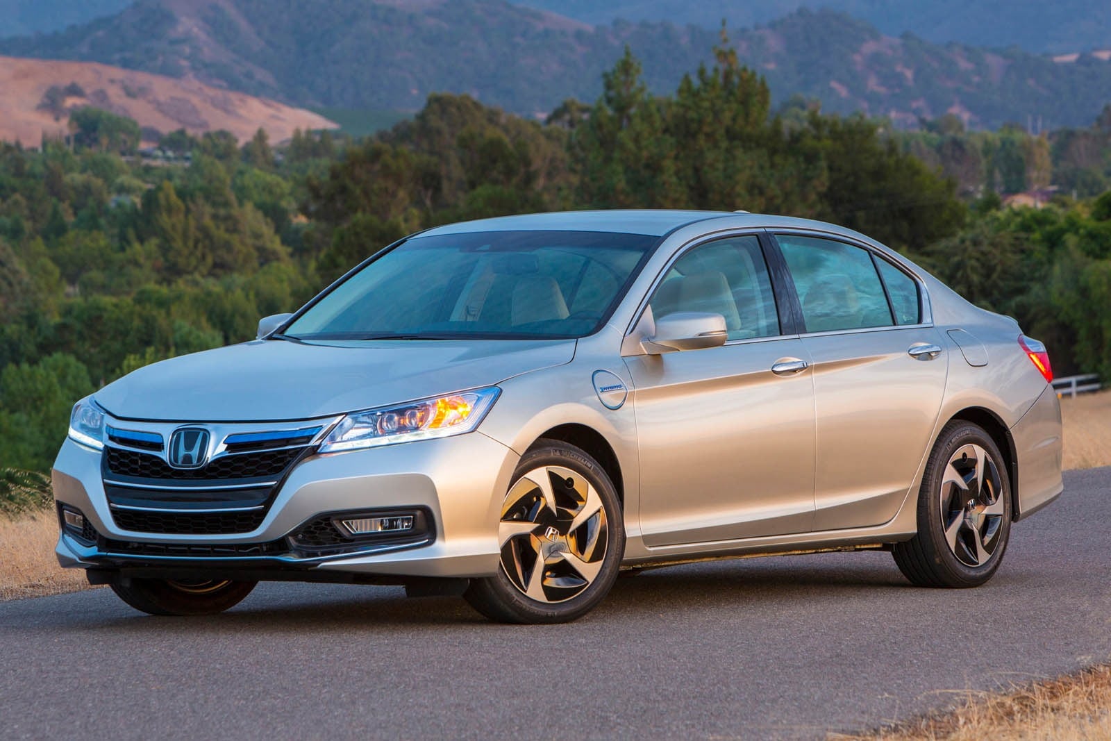 2014 honda accord hybrid - Hình 5
