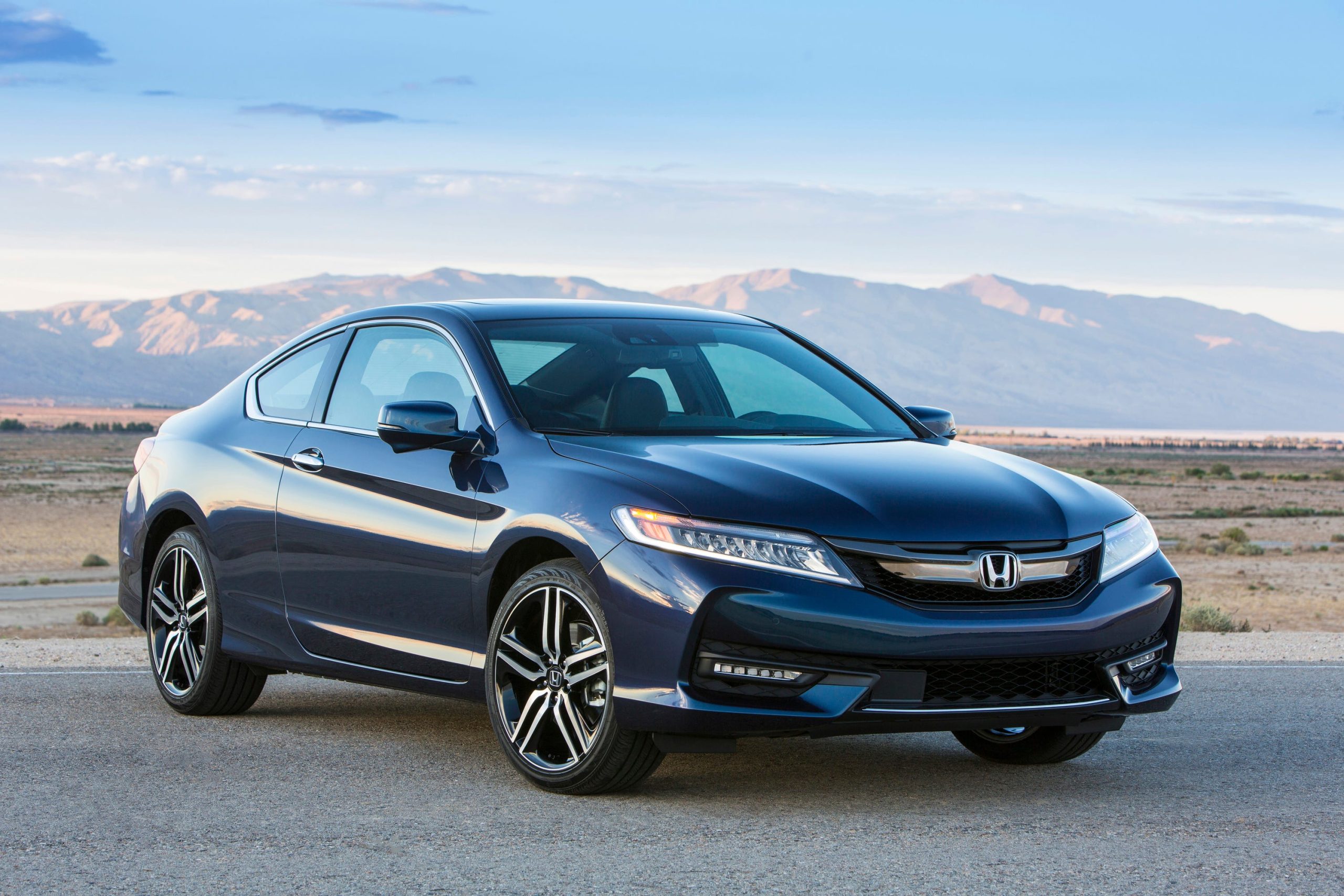 2017 honda accord coupe - Hình 1