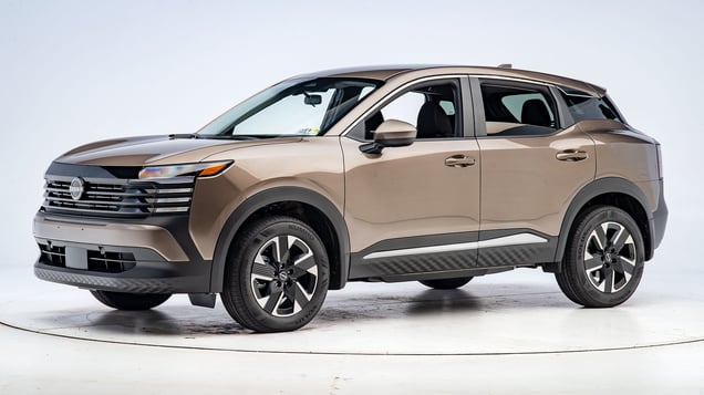 2025 nissan kicks - Hình 3